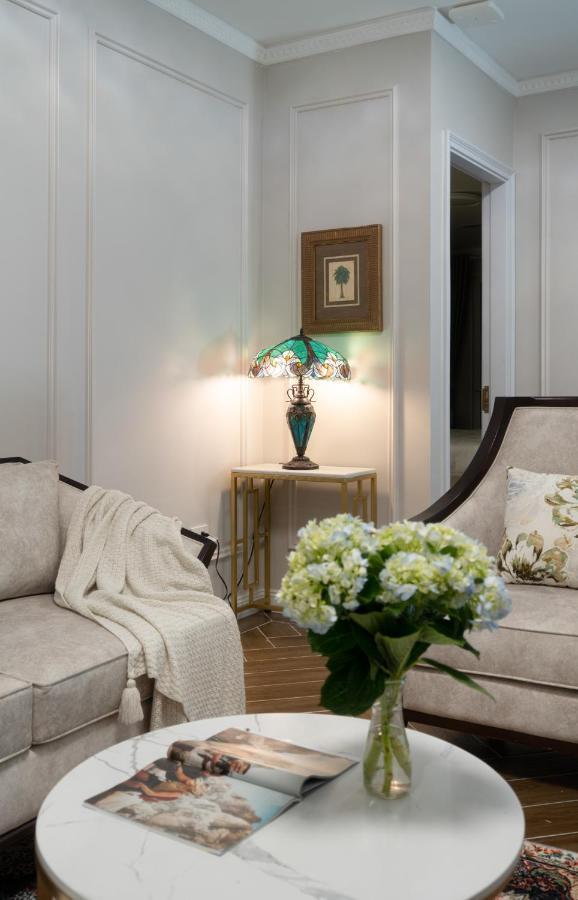 Luxe Paradise Suites Xuan Dieu Hanoi Bagian luar foto