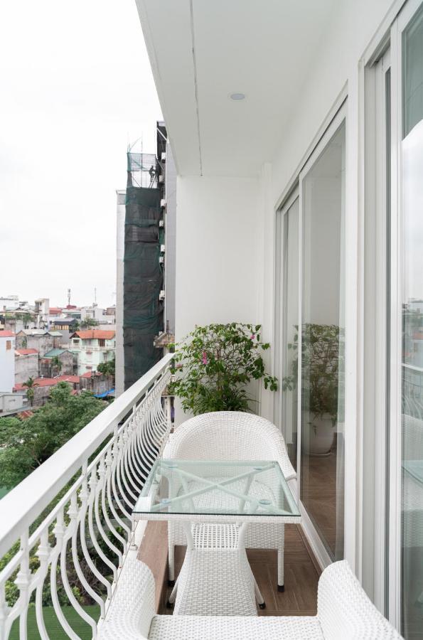 Luxe Paradise Suites Xuan Dieu Hanoi Bagian luar foto