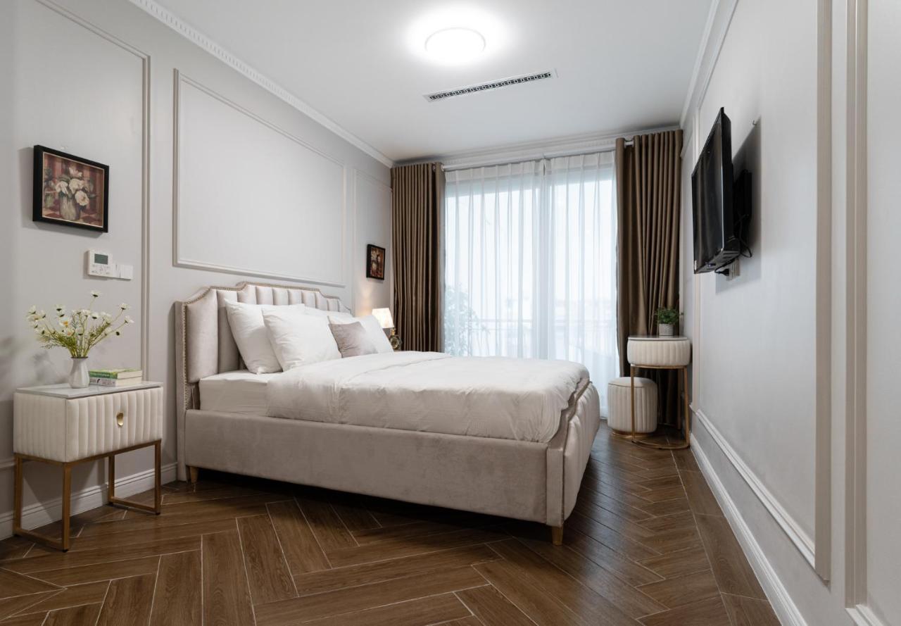 Luxe Paradise Suites Xuan Dieu Hanoi Bagian luar foto