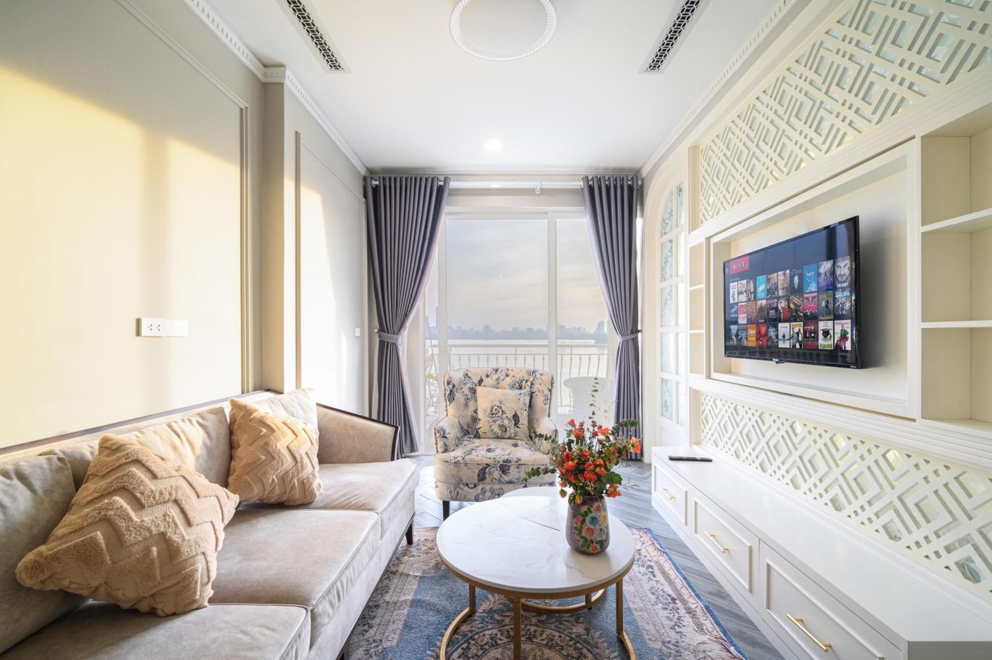 Luxe Paradise Suites Xuan Dieu Hanoi Bagian luar foto