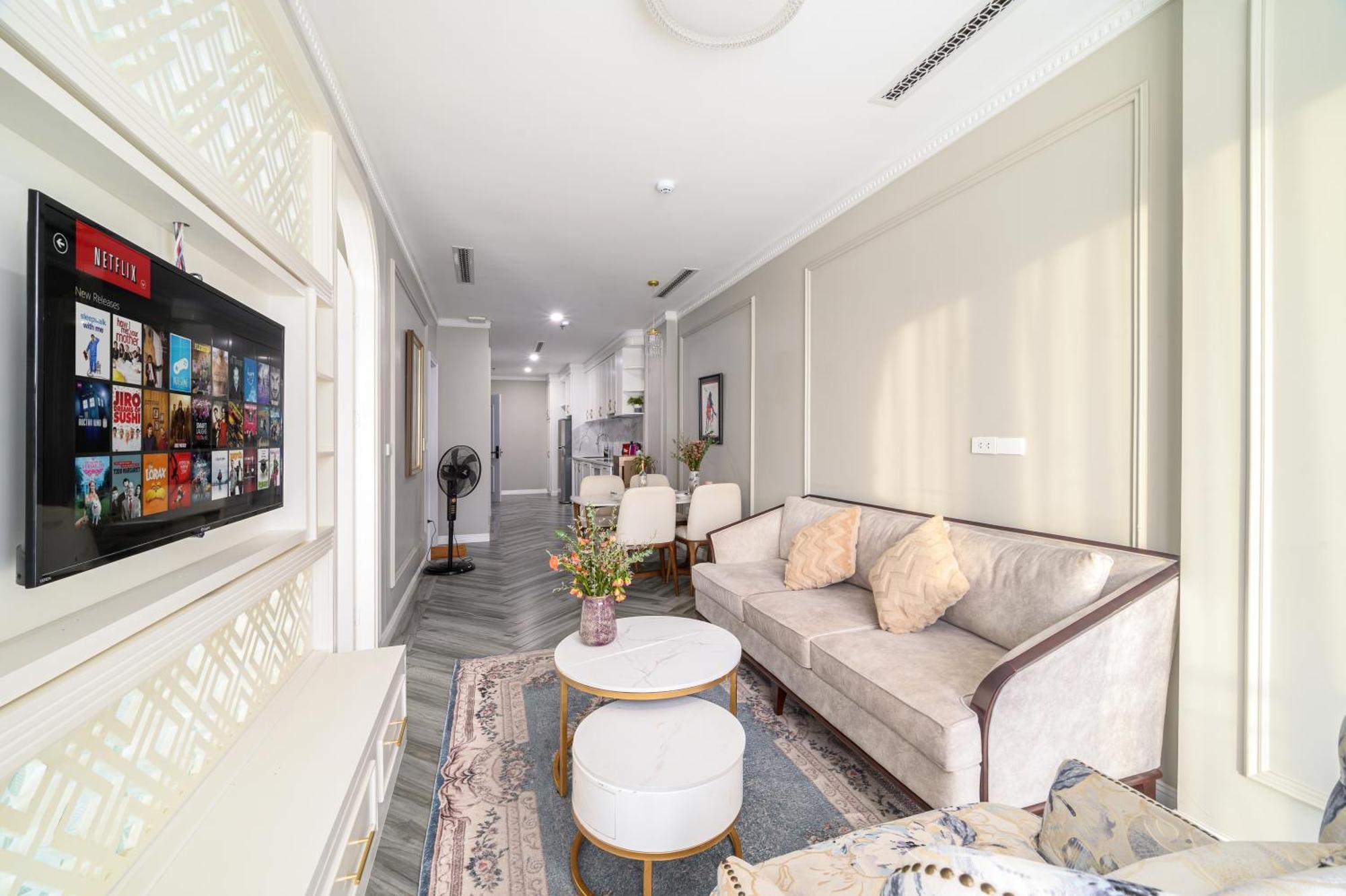 Luxe Paradise Suites Xuan Dieu Hanoi Bagian luar foto